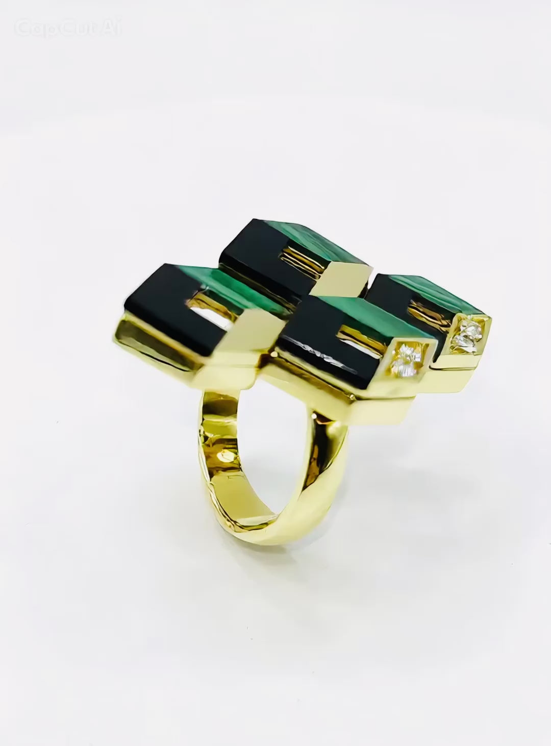Vintage Ring 18K Gold Malachite, Onyx. Diamonds, circa 1980 Italy